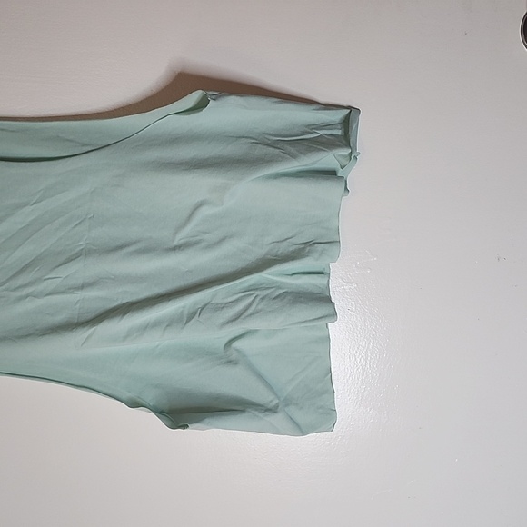 Gimshark Men's Sleeveless Green Shirt - Picture 10 of 11